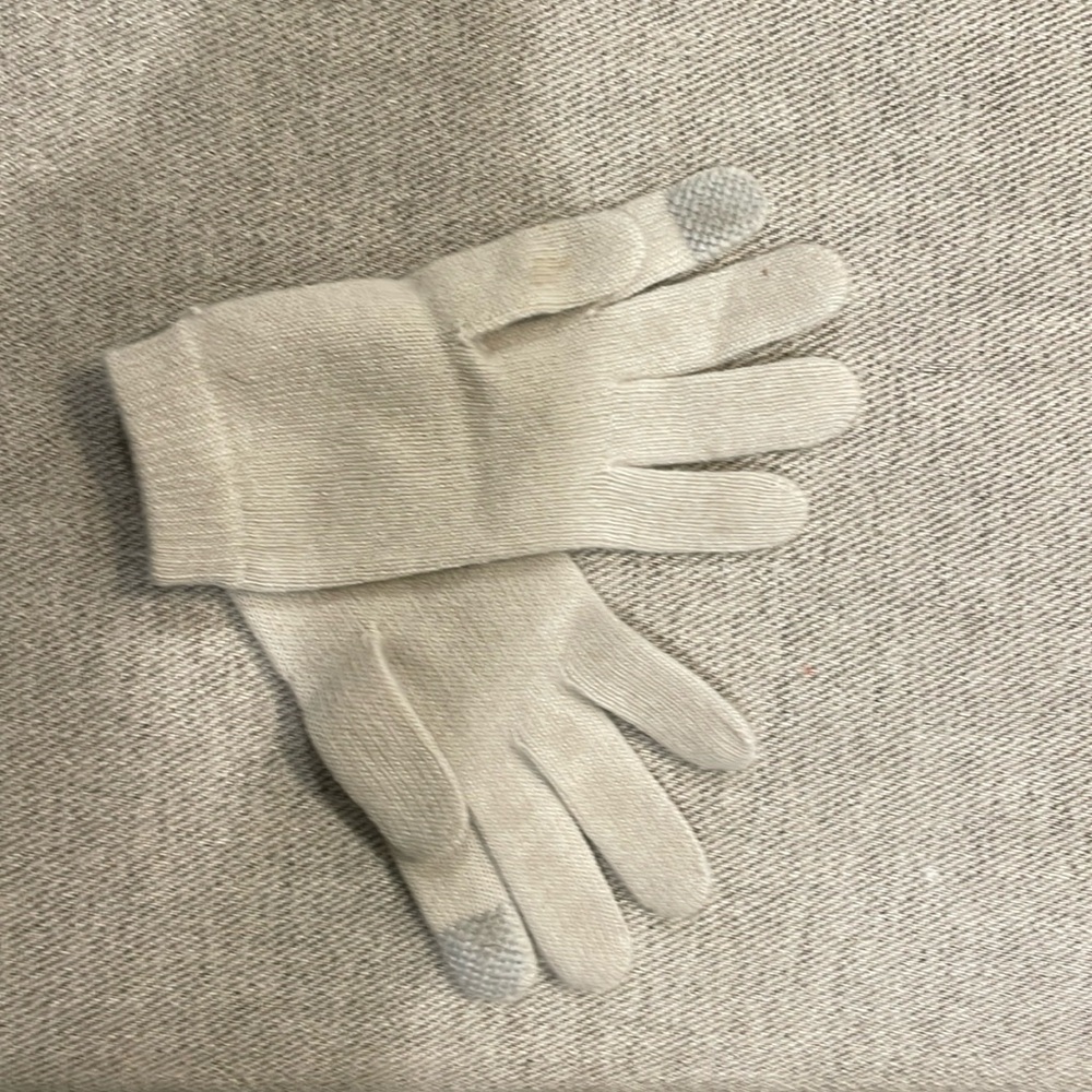 Tan Gloves